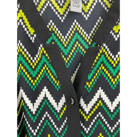 Catherines Women's Plus Long Sleeve Geometric Striped Top Shirt Size 1X 18/20W - Picture 4 of 13